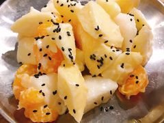 水果沙拉-枣玛尔脊骨汤·烤肉(西塔总店)