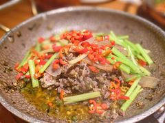 -吃饭皇帝大土家民族菜(荟聚店)