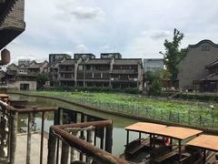 -龙潭水乡