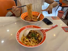 -程胖娃重庆小面(嘉禾金铂店)