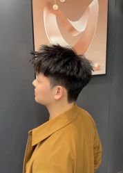 -藤野造型烫发染发