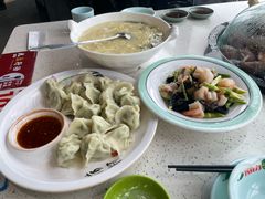 -巧克力渔家.小船海鲜胶东菜(万平口店)