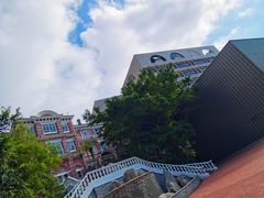 -香港大学