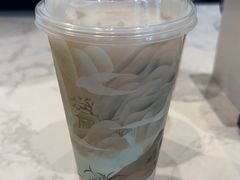 -奈雪的茶(优特汇店)
