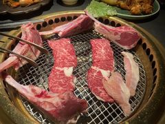 -铭牛烧肉·和牛海鲜自助(高新月牙湖店)
