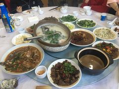 -天乐农家鱼头王(天目湖店)