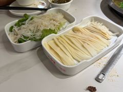 -八合里潮汕鲜牛肉火锅(万科里店)