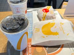 -麦当劳(四平路店)