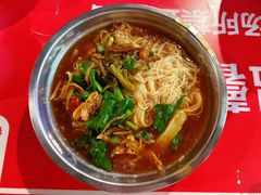 陵水酸粉-海大南门夜市(海富街店)