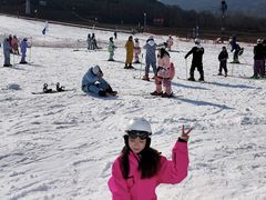 -济南卧虎山滑雪场