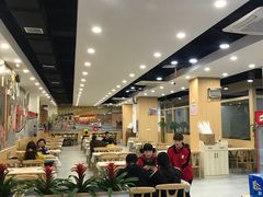 -江城燕子大排档(江汉路步行街店)