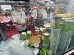 -清真老马家国华牛奶鸡蛋醪糟(正宁路店)