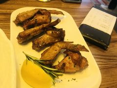 迷迭香烤鸡翅-CRAZYONES西班牙海鲜饭(上海美罗城店)