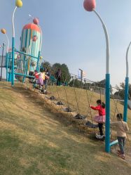 -季高兔窝窝亲子园(上海薰衣草公园店)