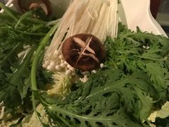 -重庆爽翻天老火锅(临平万达广场店)