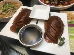 -老街坊美食汇(玉兰大街店)