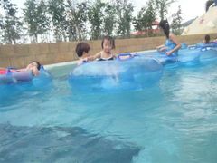 -汤山欢乐水世界