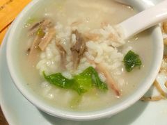 -三人行骨头王火锅(长寿店)
