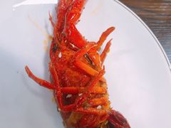 -虾弄弄海派小龙虾·牛羊蝎子火锅