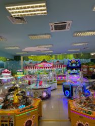 -莫莉幻想儿童乐园(武汉金银潭永旺店)