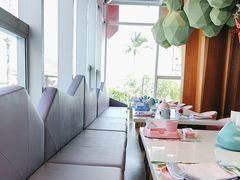 -水桶王国主题餐厅·聚会·生日派对·亲子活动·家庭套餐(亚龙湾希尔顿店)