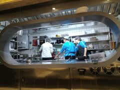 -灵芝妹子海鲜米线(劳动公园店)