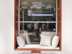 -Line 咖啡(石厦花园店)