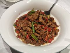 小炒黄牛肉-鱼翅楼·津派砂锅鱼翅(水上公园店)
