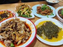 -朱大嘴肥肠血旺(福字街店)