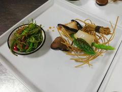 -大理实力希尔顿酒店御璽中餐厅YUXI – CHINESE RESTAURANT