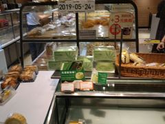 面包甜点陈列柜-BreadTalk面包新语·烘焙蛋糕(东方雅苑店)