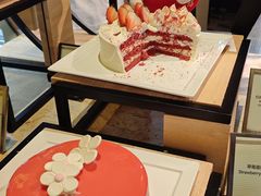 -大中华希尔顿酒店-念自助餐·嗨啤·小龙虾