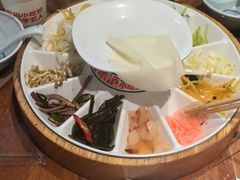 -怪噜范·老贵阳街头名小吃(鸿通城店)