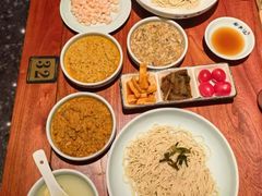 -裕兴记•蟹黄面馆(人民广场店)