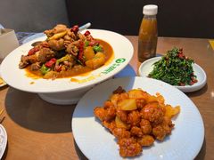 -胡氏大盘鸡新疆菜(石岗店)