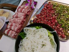 -热火朝天鲜切牛肉火锅(南强街巷店)