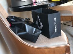 -文艺复兴百货(米兰大教堂广场店)