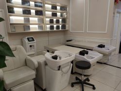 -Bollins波林丝•专研护发中心