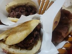 -闫家驴肉老店(华电一校店)