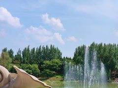 -王府井奥莱棋盘山小镇
