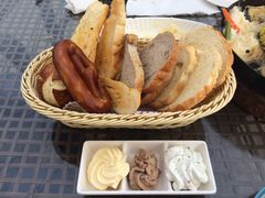 -LENBACH兰巴赫西餐啤酒坊(大连星海广场店)