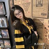 “哈利波特骑着扫帚🧹飞”“而我的扫帚🧹却只能清理垃圾堆”
