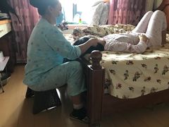 -爱的果实月嫂育婴师(世纪东方店)
