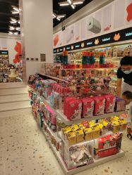 -kidsland(颐堤港店)