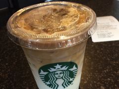 -星巴克(广州中华广场B1层店)