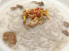姬松茸鸡肉米线-甘食记·成都肥肠粉(汕头万象城店)