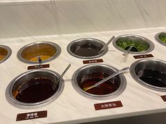 -左庭右院鲜牛肉火锅(浦江欢乐颂店)