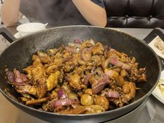 -胡须佬鸡煲四季火锅店(石厦西村直营店)
