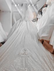 -NaNa婚纱礼服馆