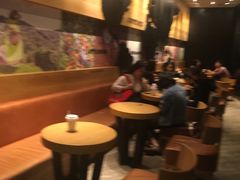 用餐区-星巴克(南京新百店)